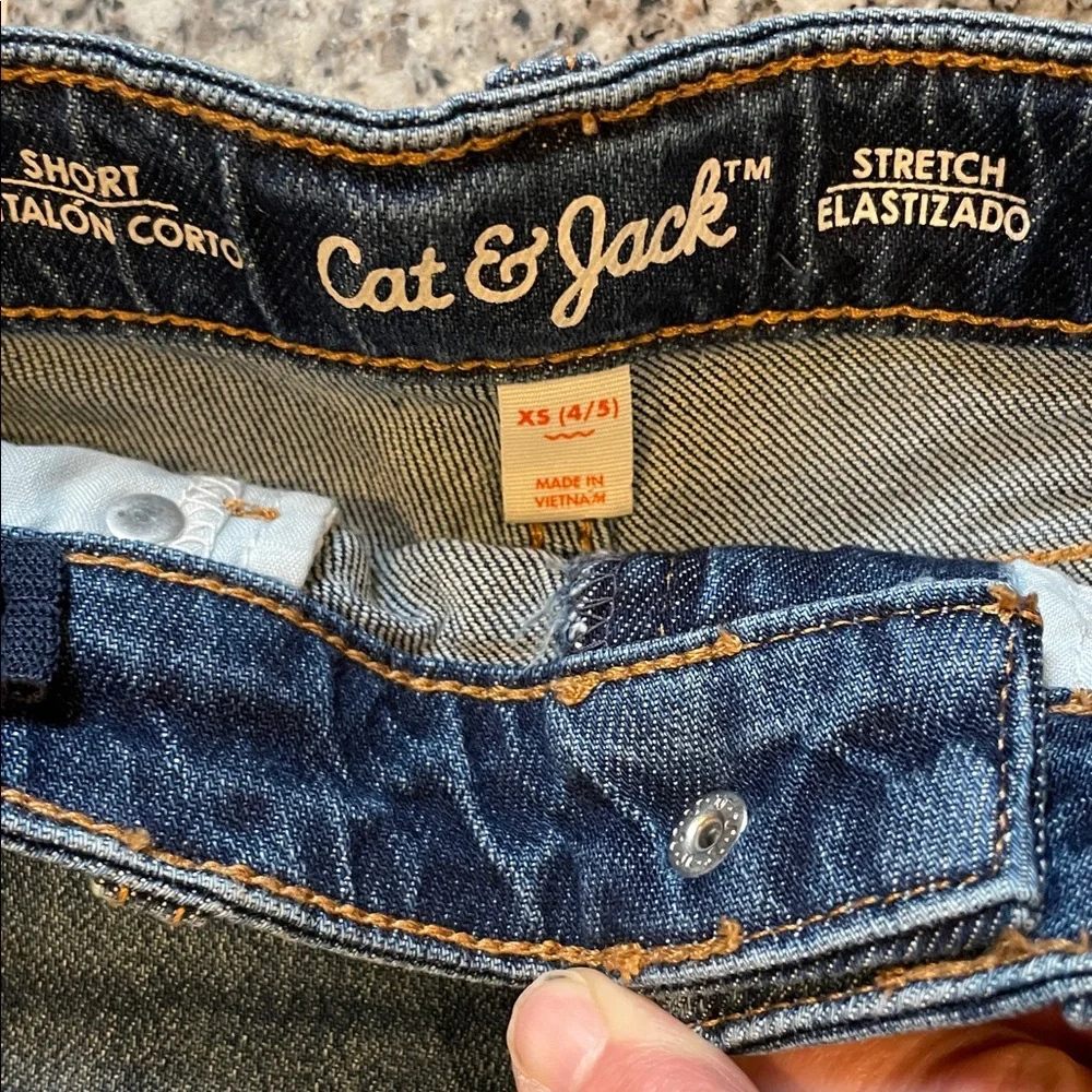 Cat & Jack Denim Stretch Adjustable Fray Hem Shorts‎